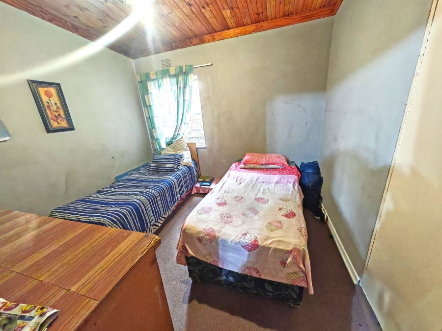 7 Bedroom Property for Sale in Bayswater Free State